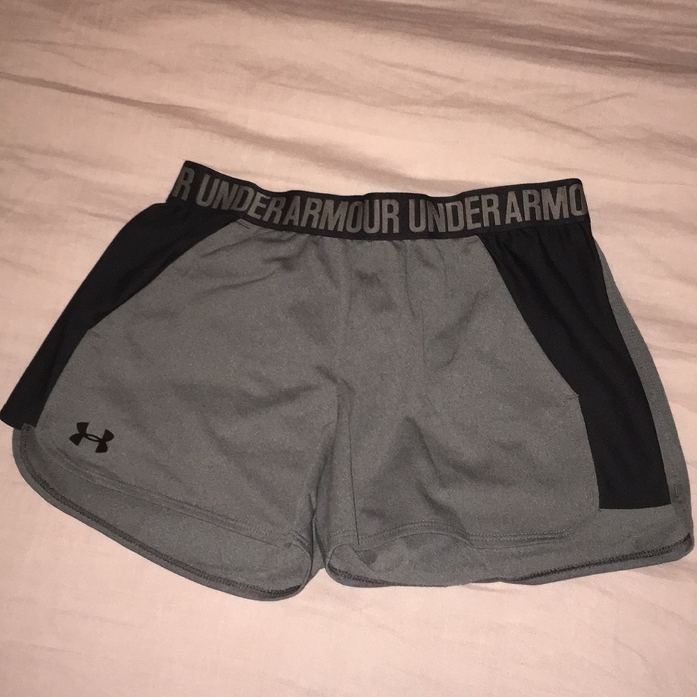 NWOT gray Under armor shorts